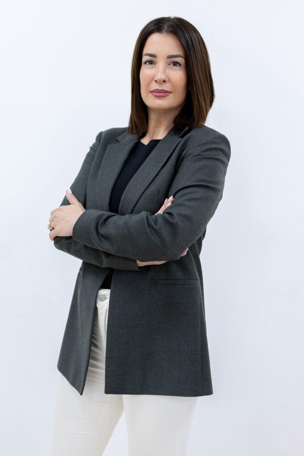 PILAR MEDINA  